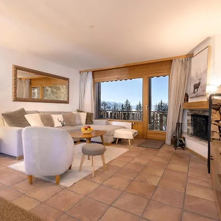 - Fabulous 2-bedroomed Flat