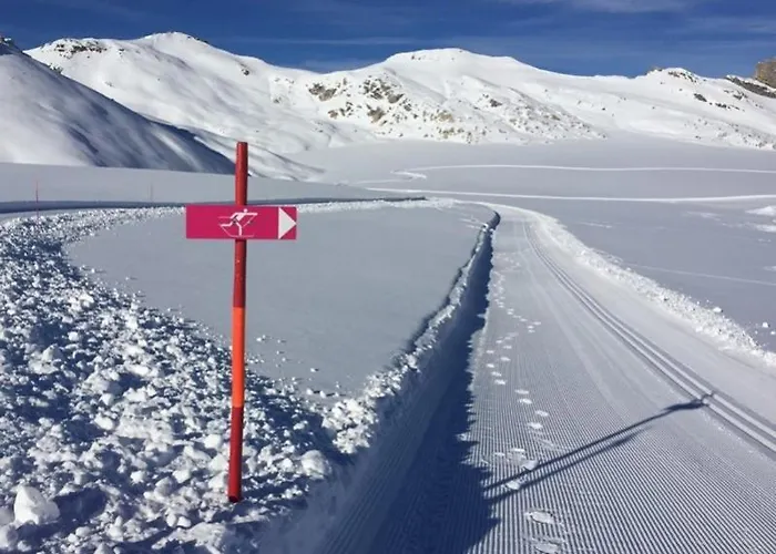 - Fabulous 2-bedroomed Flat アパート クラン