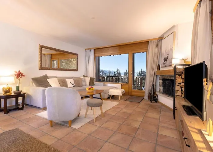 - Fabulous 2-bedroomed Flat