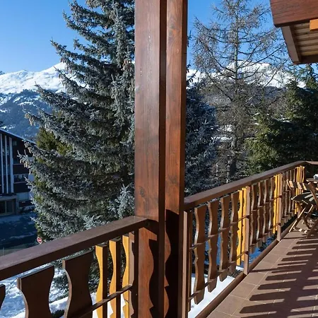 - Fabulous 2-bedroomed Flat Appartement
