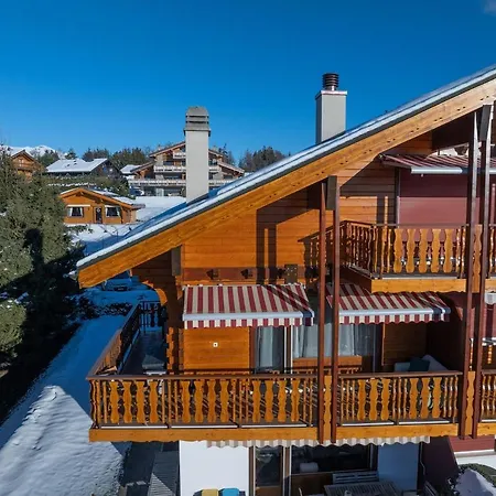 Appartement - Fabulous 2-bedroomed Flat *